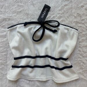 Boohoo White Tank Top with Black Trim